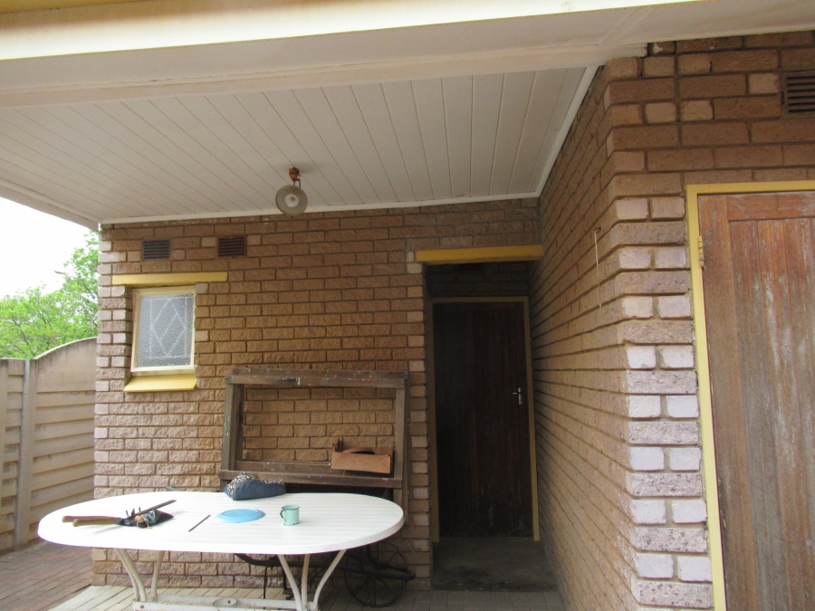 4 Bedroom Property for Sale in Riebeeckstad Free State